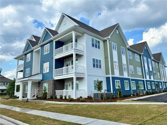 Condo for sale in Virginia Beach