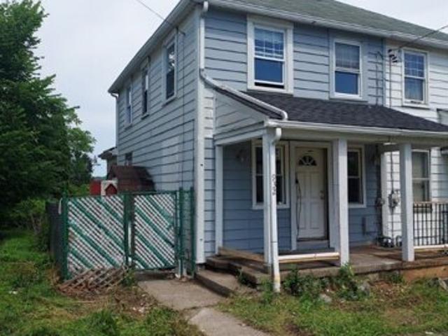 House for sale in Clairton