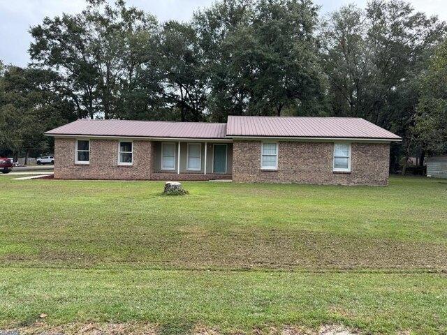 House for sale in Ashford, Alabama