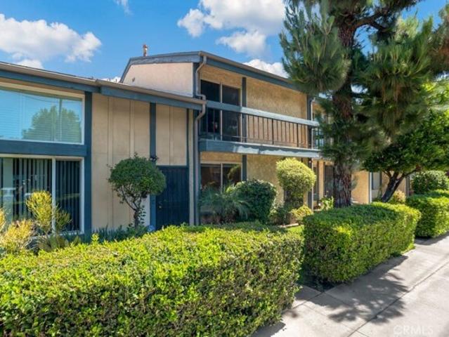 House for sale in Lake Balboa Neighborhood Council District, Canoga Park