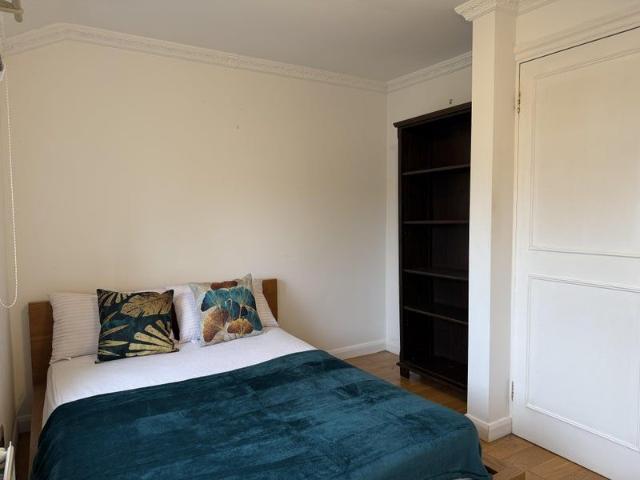 Room for rent in Fulham, Walham Green
