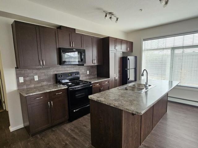 Apartment for rent in Wedgewood, Alberta