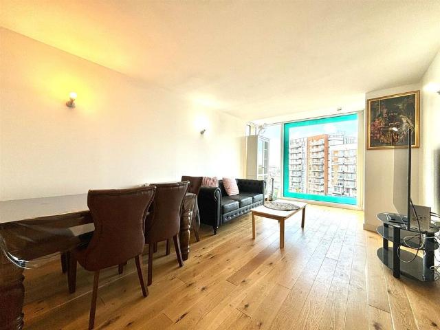 Apartment for rent in London Borough of Hillingdon, Greater London