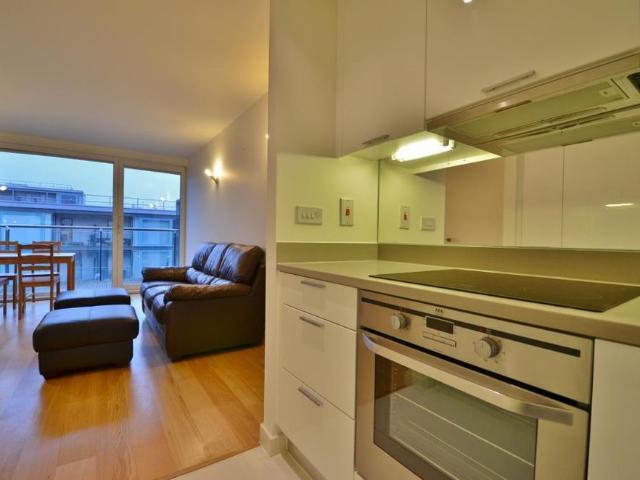 Apartment for rent in Hayes, Greater London