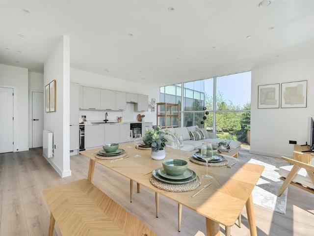 Apartment for rent in Furze Platt, Maidenhead