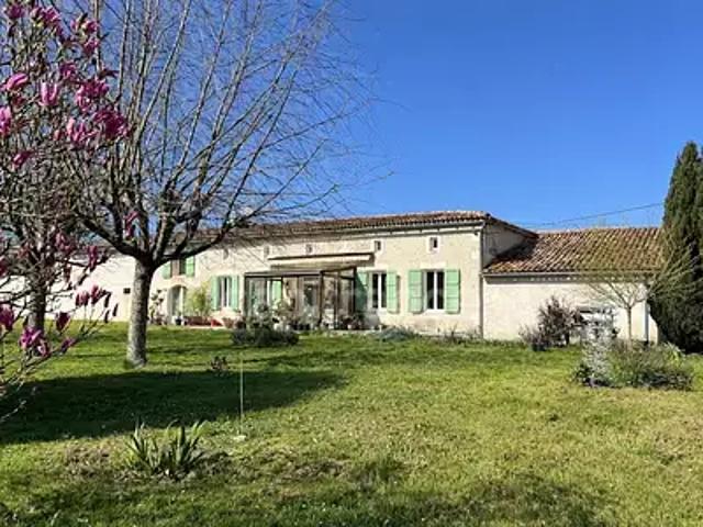 Maison vente à Jonzac, Nouvelle-Aquitaine