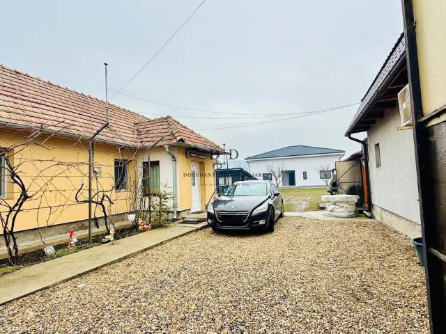 Casă vânzări