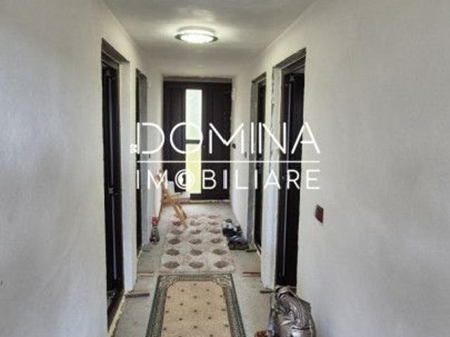 Casă vânzări