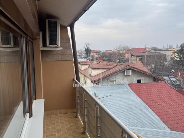 Casă vânzări