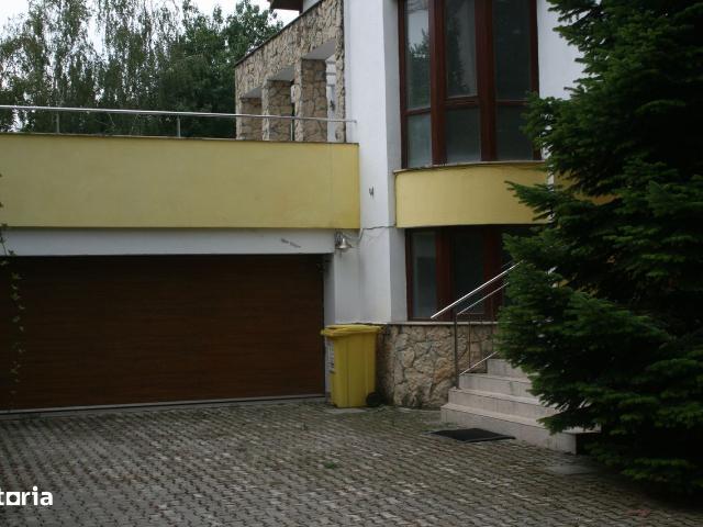 Casă vânzări