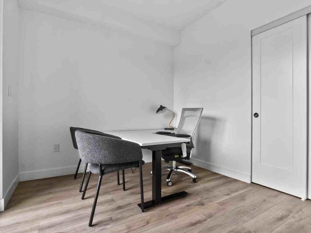 Apartment for rent in Surrey, British Columbia
