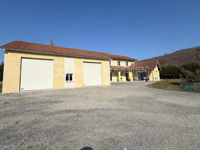 Maison vente à Grenoble, Varacieux