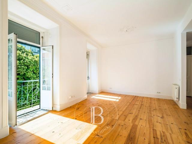 Apartamento venda em São Mamede, Lisboa