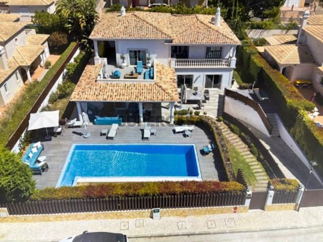 Casa venda em Garrão, Loulé