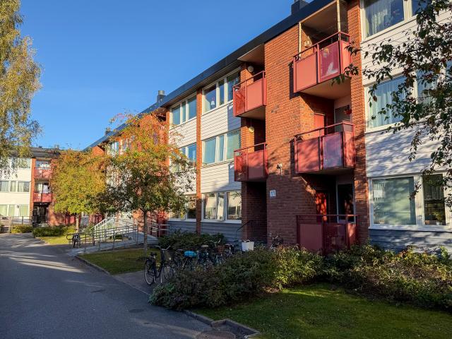 Hus hyra i Varberga, Örebro