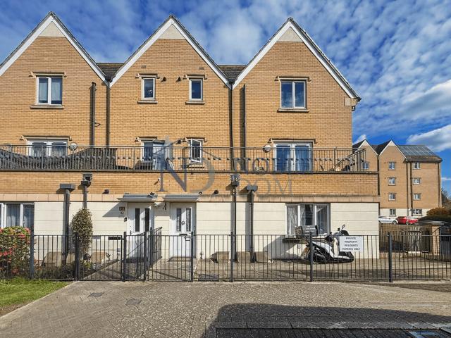 Apartment for rent in Hayes, Greater London