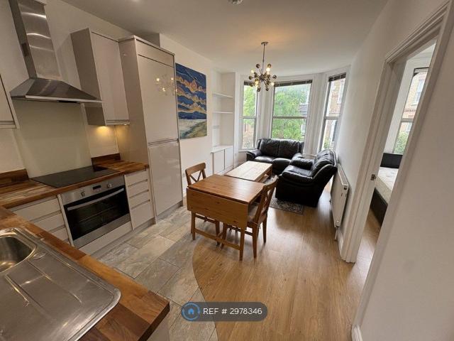 Apartment for rent in Clapham Junction, Greater London