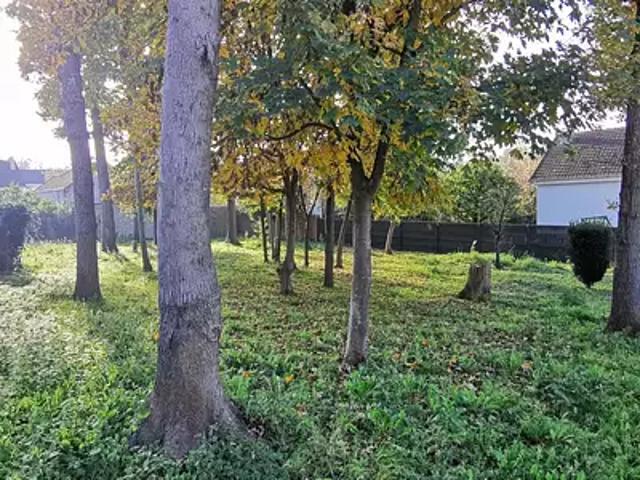 Terrain vente à Évry, Varennes-jarcy