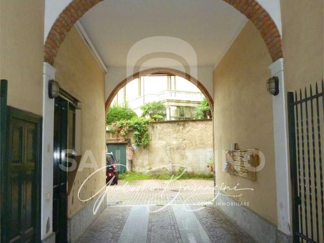 Appartamento in affitto a Biumo Superiore, Varese