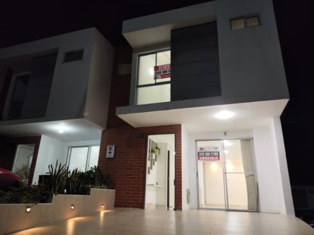 Casa en arriendo en Oriental, Los Patios