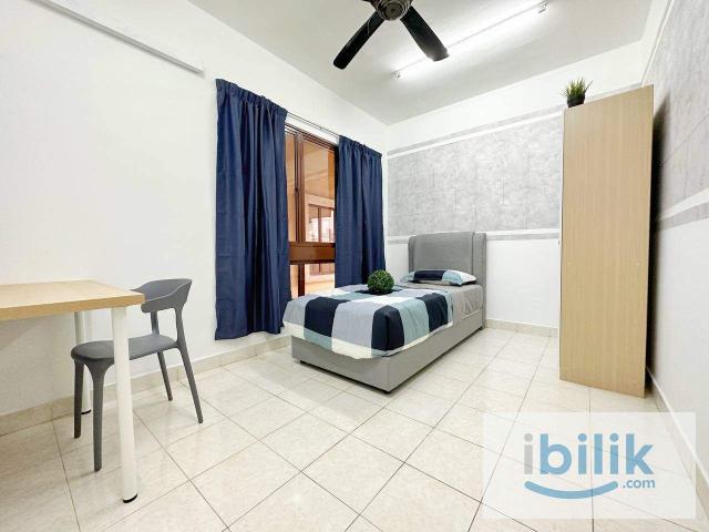 Room for rent in Petaling, Damansara Damai