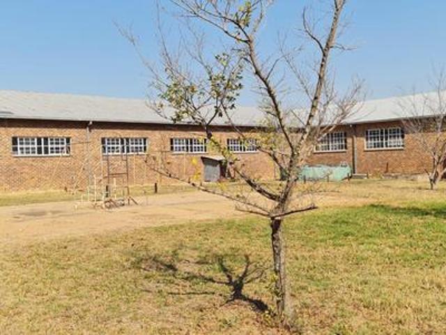 Commercial for rent in Ehlanzeni, Mpumalanga