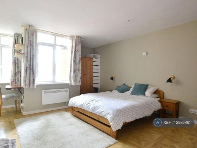 Apartment for rent in Kidbrooke, Greater London