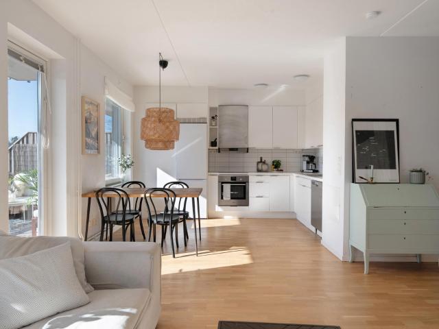 Bostad till salu i Farsta, Botkyrka