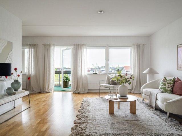 Lägenhet hyra i Ulvhäll, Strängnäs