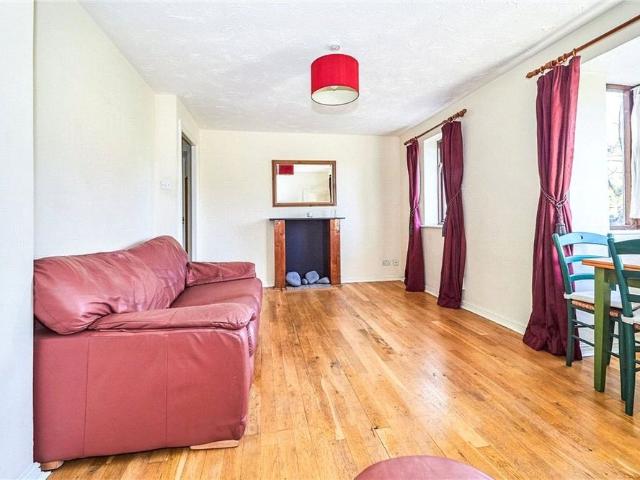 Apartment for rent in London Borough of Hounslow, Greater London