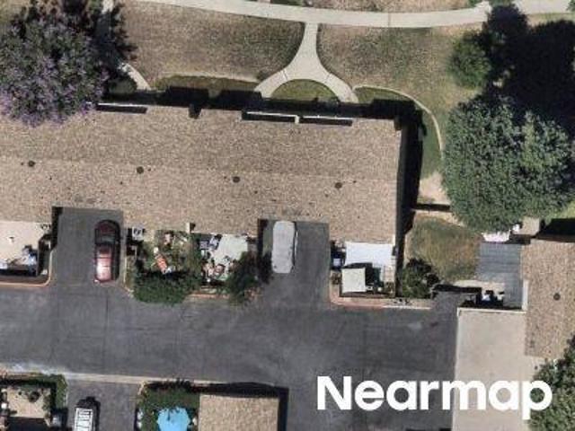 Townhouse for sale in Moorpark