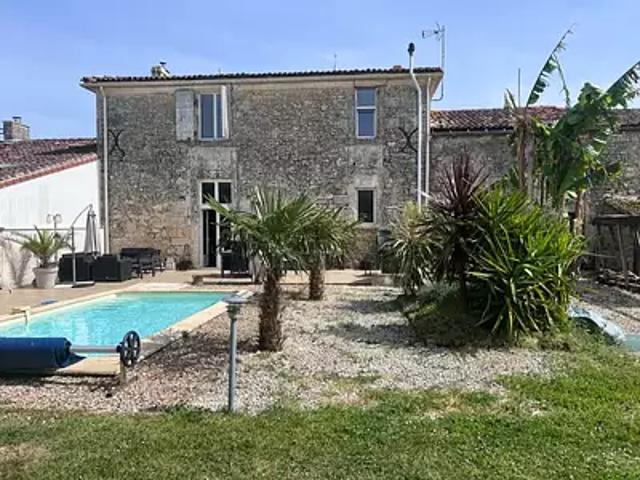 Maison vente à Saintes, Varzay