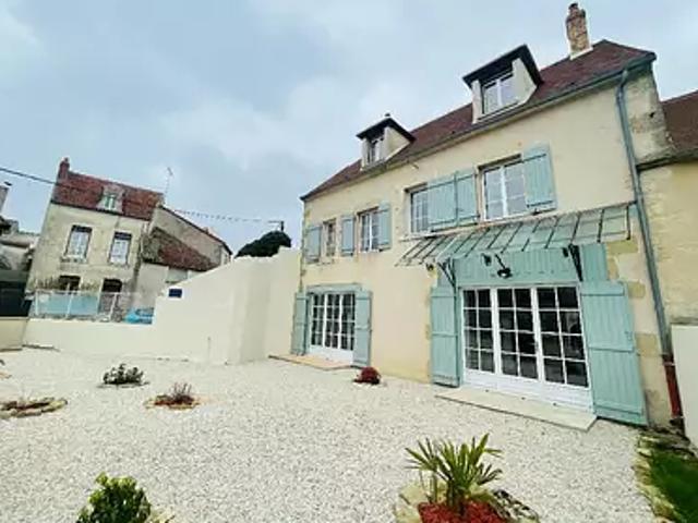 Maison location à Faubourg de Vézelay, Varzy