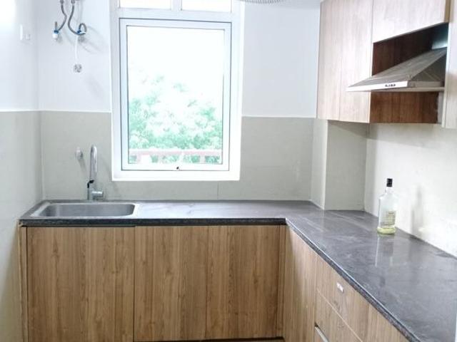 Property for rent in Deri