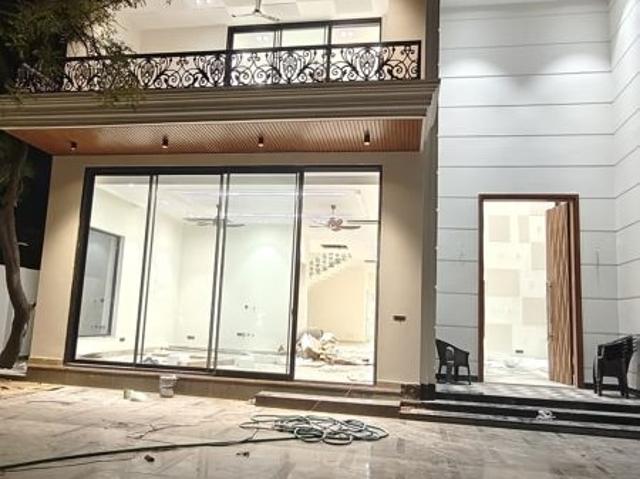 Villa for sale in Deri