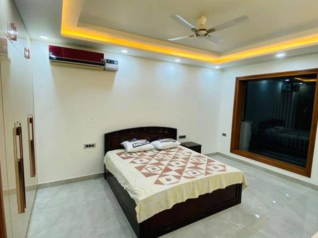 Property for rent in Deri