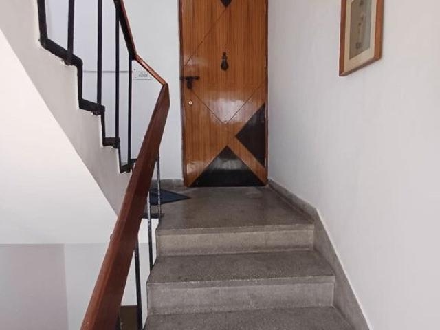 Property for rent in Deri