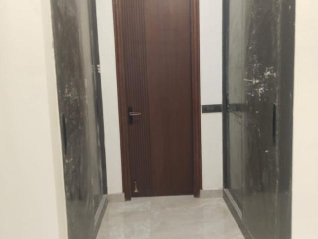 Property for rent in Deri