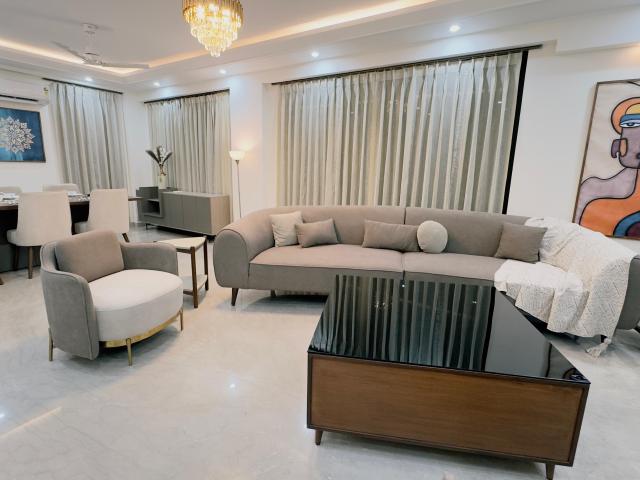 Property for rent in Deri