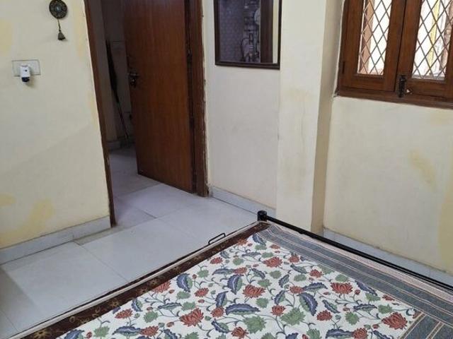 Property for rent in Deri