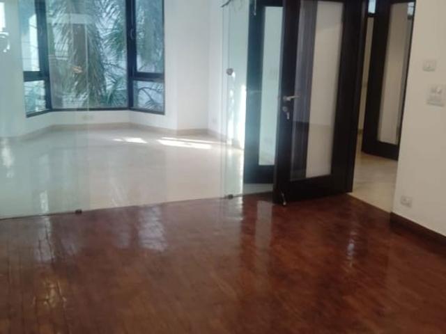 House for rent in Deri