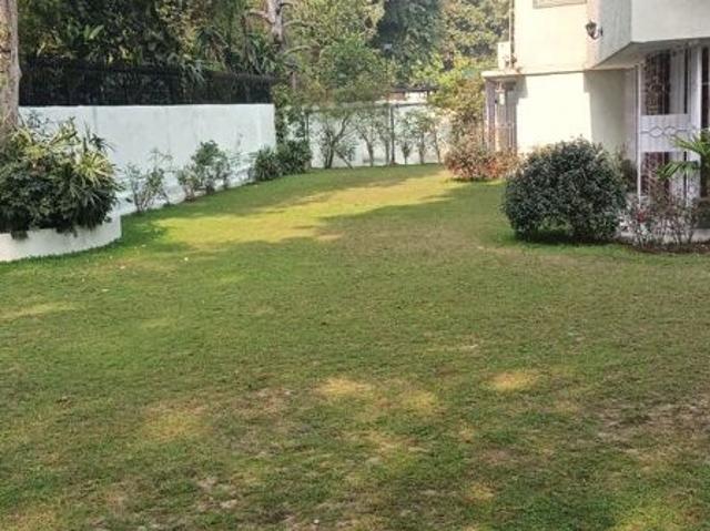 House for rent in Deri