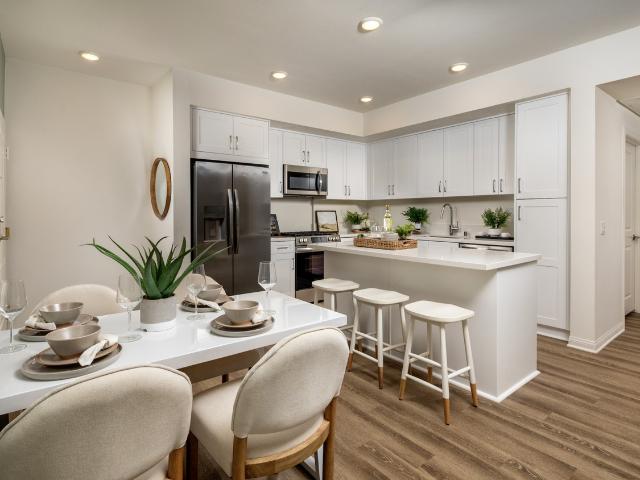 Apartment for rent in Southridge Village, Fontana