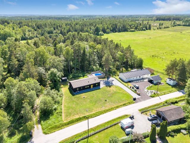 Villa till salu i Knivsta, Uppsala