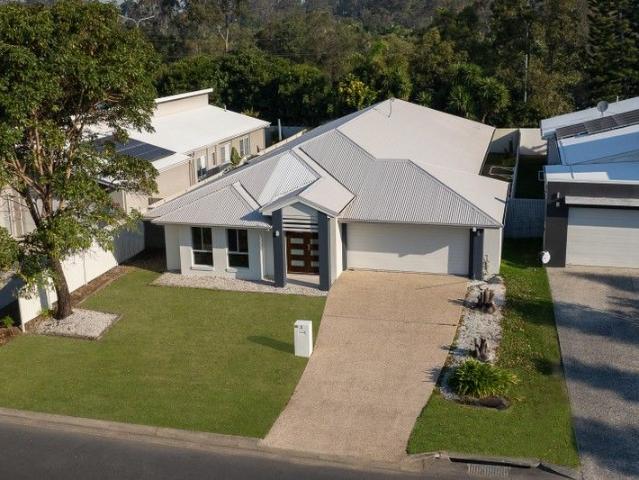 House for sale in Helensvale Town Centre, Queensland