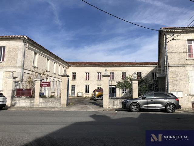 Maison vente à Cognac, Barbezieux-saint-hilaire