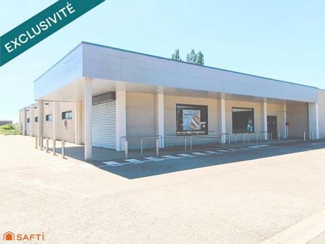 Local Commercial vente à Neufchâteau, Châtenois