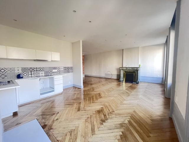 Appartement location à Saint-Étienne, Saint-etienne