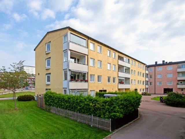 Lägenhet hyra i Skiljebo, Västerås