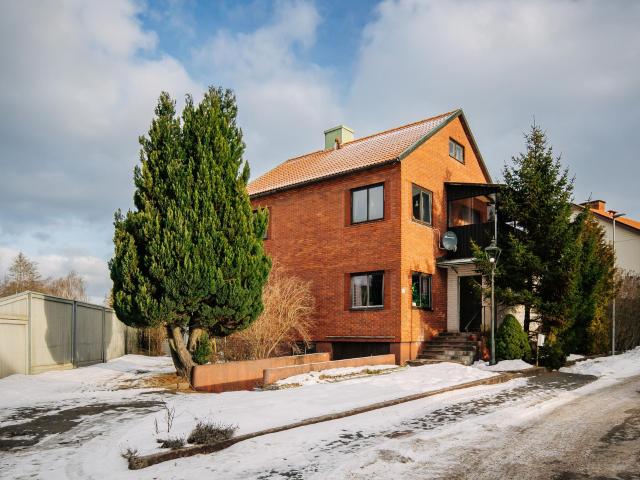 Villa till salu i Skövde, Västra Götaland
